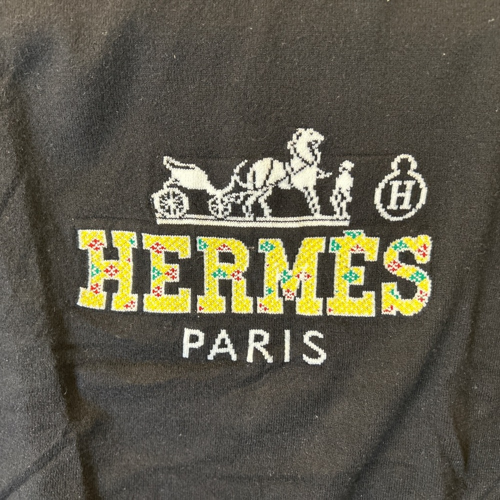 Hermes Black Short Sleeve Tee - Picture 2 of 2
